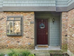 7122 Wood Hollow DR 29, Austin TX 78731