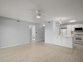 620 S 1st ST 315, Austin TX 78704