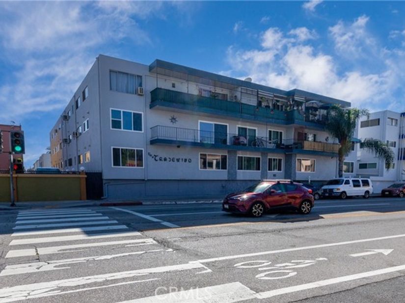 120 Alamitos Avenue 39, Long Beach, CA 90802 For Sale