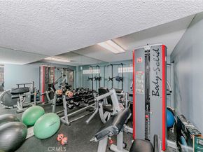 1940 N Highland Avenue 66, Los Angeles CA 90068