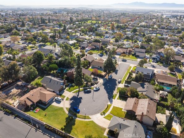 9121 Helms, Rancho Cucamonga CA 91730