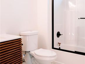 5916 Walnut Avenue, Long Beach CA 90805