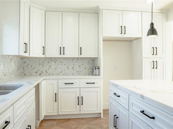 5916 Walnut Avenue, Long Beach CA 90805