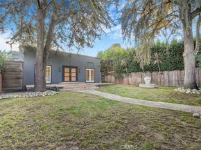1301 N Orange Grove Avenue, West Hollywood CA 90046