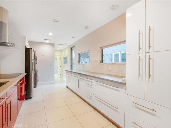 1301 N Orange Grove Avenue, West Hollywood CA 90046