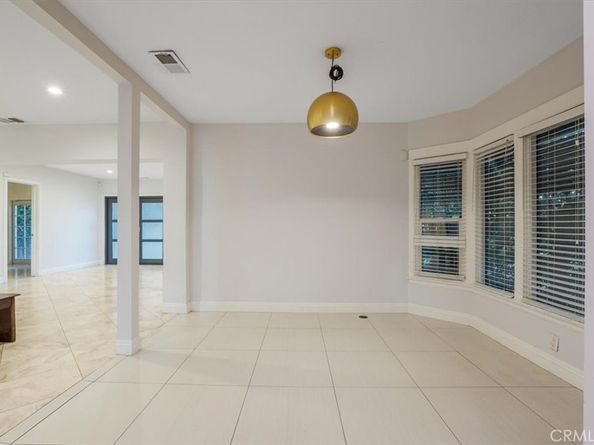1301 N Orange Grove Avenue, West Hollywood CA 90046