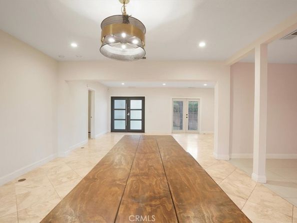 1301 N Orange Grove Avenue, West Hollywood CA 90046