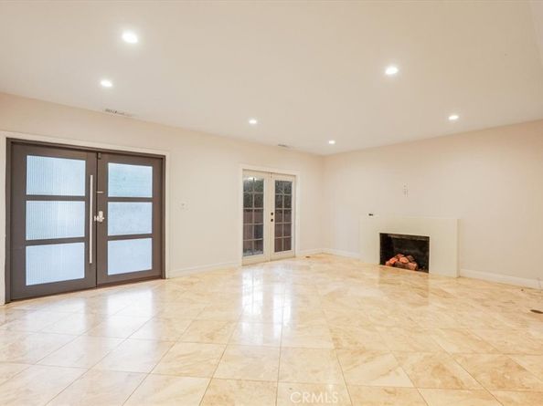 1301 N Orange Grove Avenue, West Hollywood CA 90046