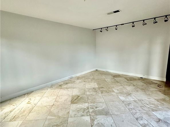 1301 N Orange Grove Avenue, West Hollywood CA 90046