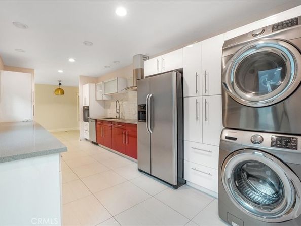 1301 N Orange Grove Avenue, West Hollywood CA 90046