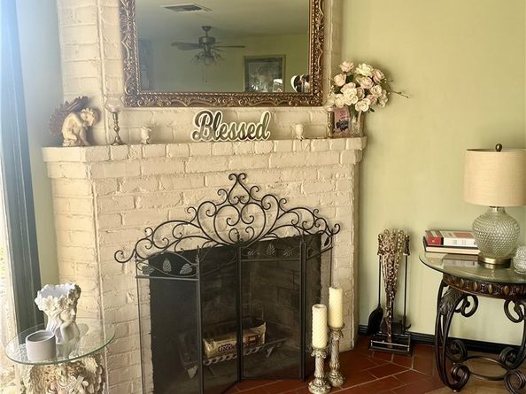 130 Cary Lane, Pomona CA 91767