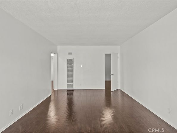 4015 Palmwood Drive, Los Angeles CA 90008