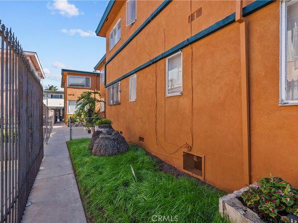 4015 Palmwood Drive, Los Angeles CA 90008