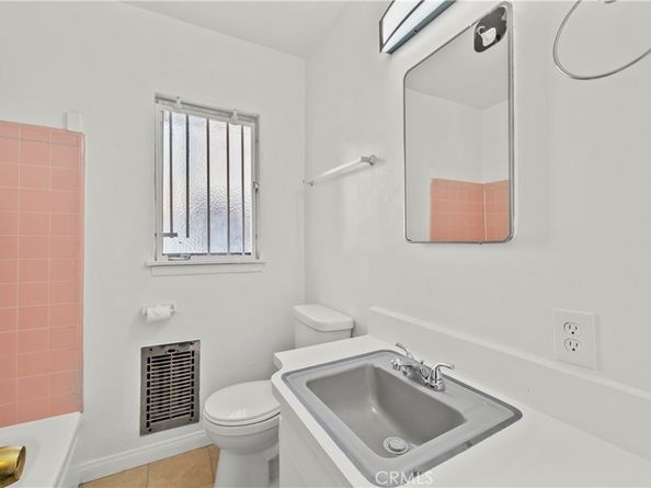 4015 Palmwood Drive, Los Angeles CA 90008