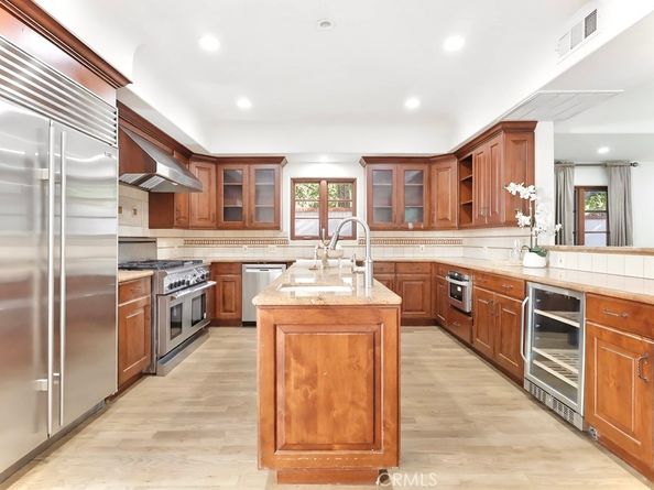 1805 Outpost Drive, Los Angeles CA 90068