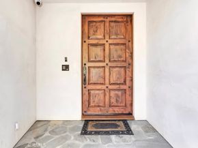 1805 Outpost Drive, Los Angeles CA 90068