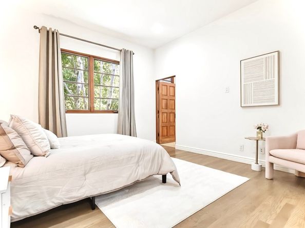 1805 Outpost Drive, Los Angeles CA 90068