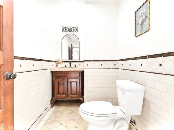 1805 Outpost Drive, Los Angeles CA 90068