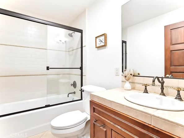 1805 Outpost Drive, Los Angeles CA 90068