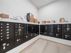 709 E Walnut Street 315, Pasadena CA 91101