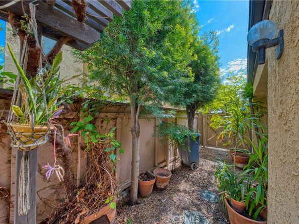 267 Linwood Avenue E, Monrovia CA 91016