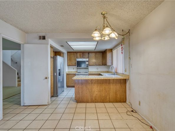 267 Linwood Avenue E, Monrovia CA 91016