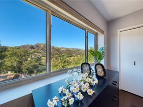 3025 Hollywell Place, Glendale CA 91206