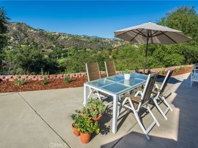 3025 Hollywell Place, Glendale CA 91206