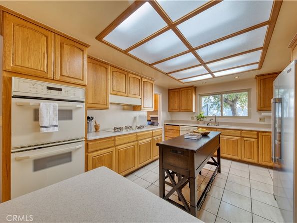 3025 Hollywell Place, Glendale CA 91206