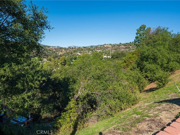 3025 Hollywell Place, Glendale CA 91206