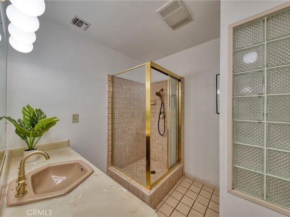 3025 Hollywell Place, Glendale CA 91206