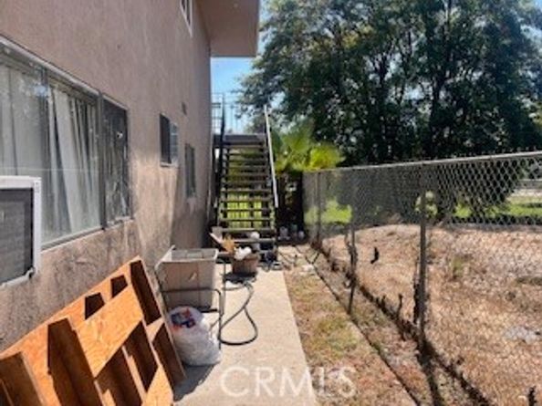 620 620 E 6th, Azusa CA 91702