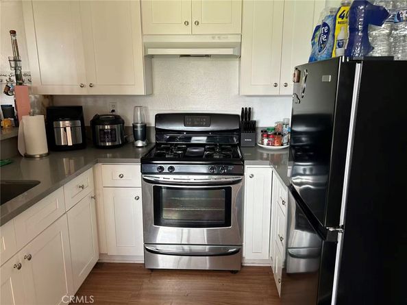 620 620 E 6th, Azusa CA 91702