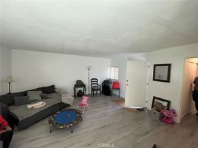 620 620 E 6th, Azusa CA 91702