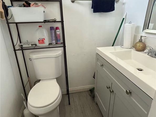 620 620 E 6th, Azusa CA 91702