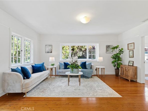 1070 Marengo Avenue N, Pasadena CA 91103