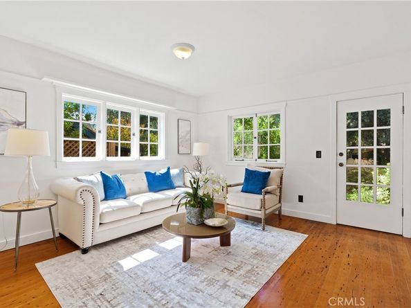 1070 Marengo Avenue N, Pasadena CA 91103