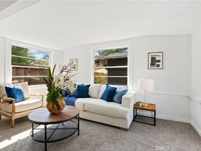 1070 Marengo Avenue N, Pasadena CA 91103