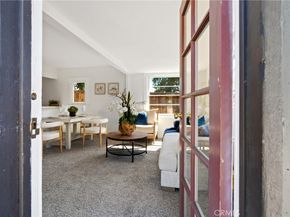 1070 Marengo Avenue N, Pasadena CA 91103