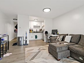 1715 Westmoreland Boulevard, Los Angeles CA 90006