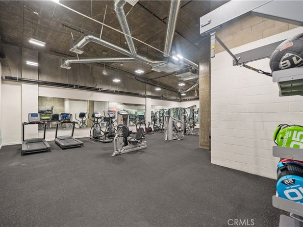 709 E Walnut Street 318, Pasadena CA 91101