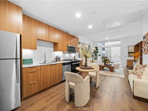 709 E Walnut Street 318, Pasadena CA 91101