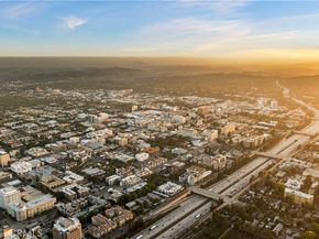 709 E Walnut Street 318, Pasadena CA 91101