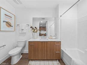 709 E Walnut Street 318, Pasadena CA 91101