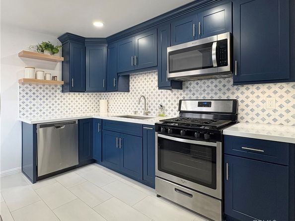 1106 W 204th Street, Torrance CA 90502