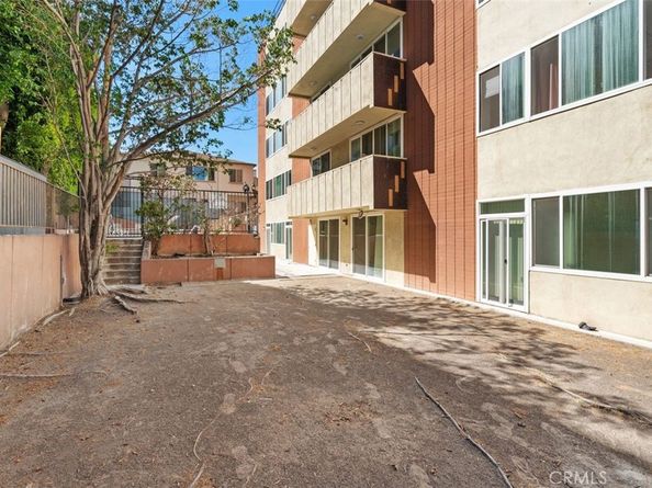 540 Kelton Avenue 204, Los Angeles CA 90024
