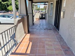 1238 W 35th Street, Los Angeles CA 90007