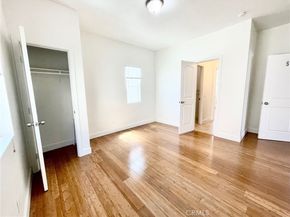 1238 W 35th Street, Los Angeles CA 90007