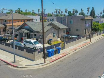 1238 W 35th Street