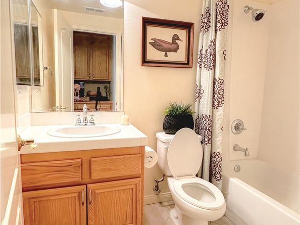 3192 Sycamore Heights Place, Escondido CA 92027